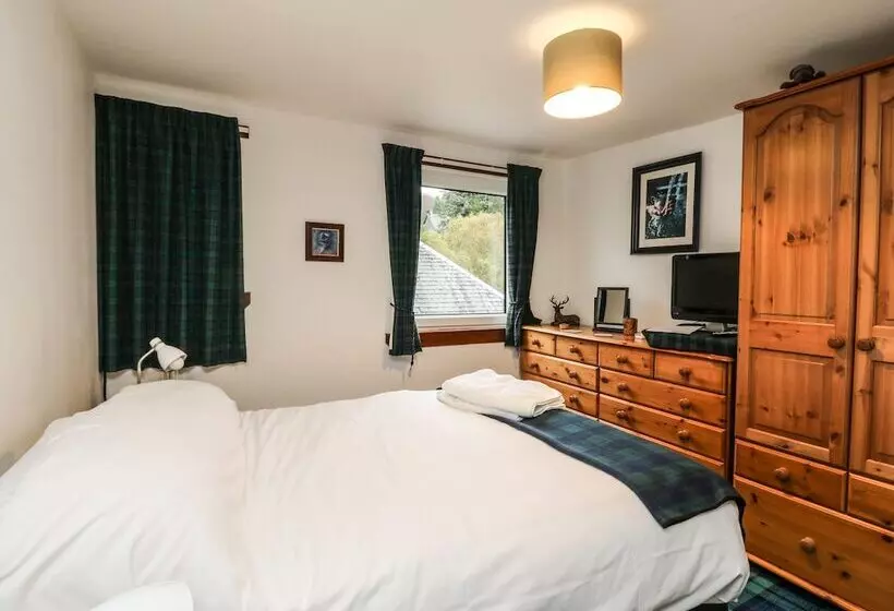 Aberfoyle Apartment