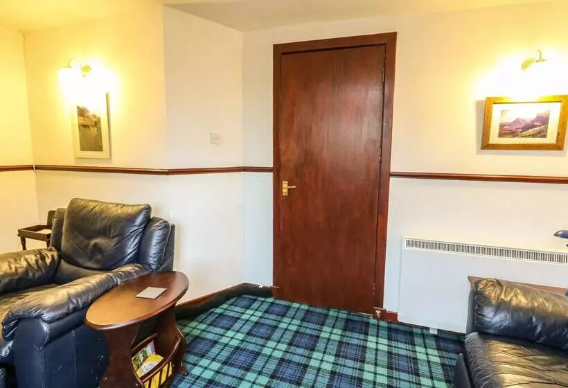 Aberfoyle Apartment