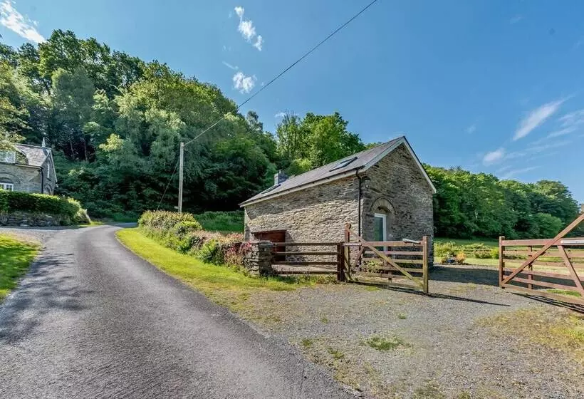 Cwmdu Cottage