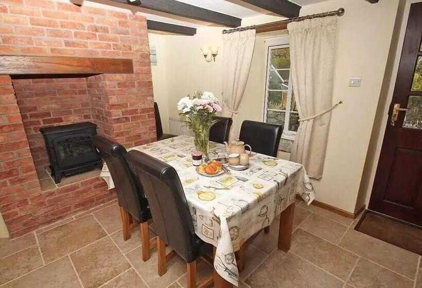 Nanparra Cottage