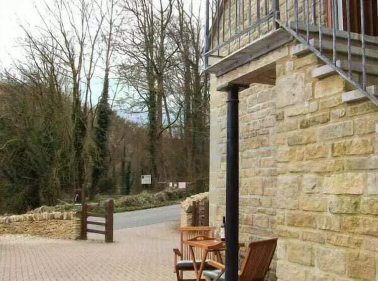 Rowan Studio