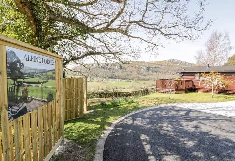 Springtime Lodge