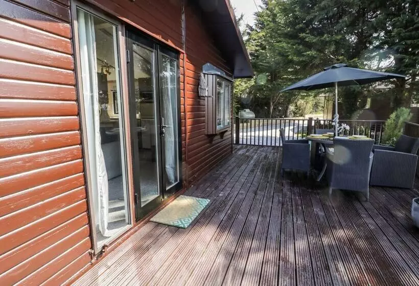 Springtime Lodge