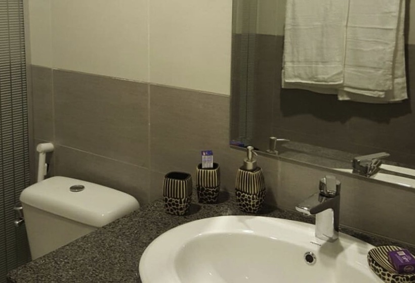 Alpine Hotel  Nathiagali