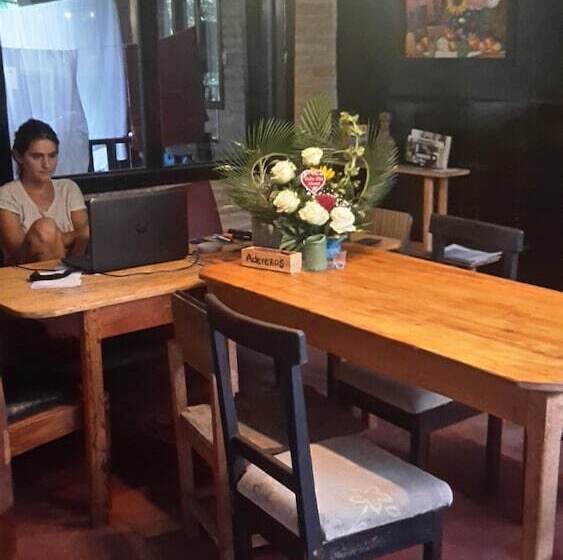 Backpackers  Balcones   Hostel