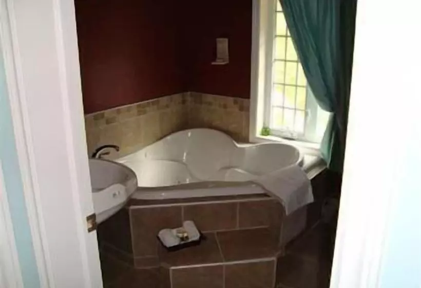 Pathsaala Inn & Restaurant