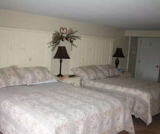 Pathsaala Inn & Restaurant