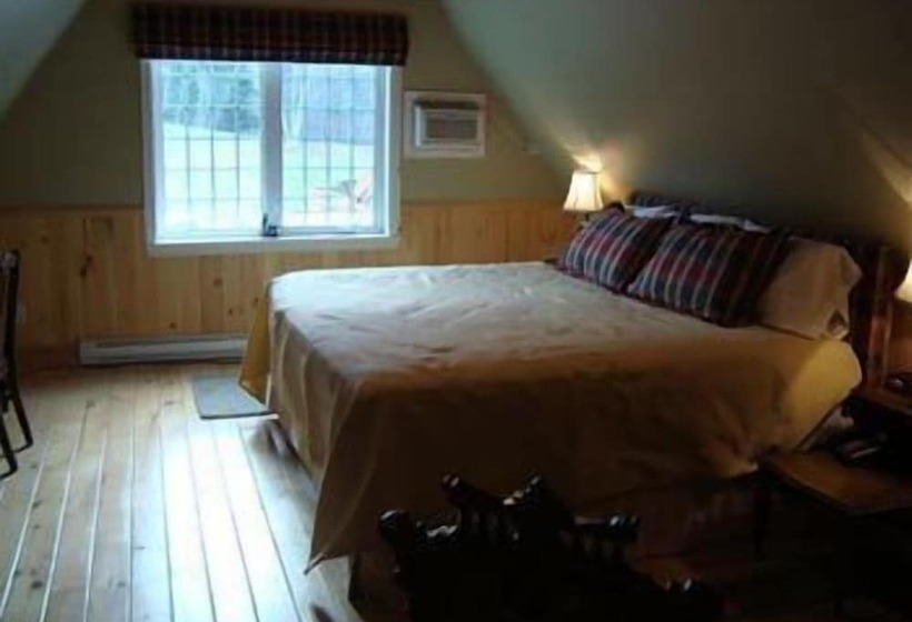 Pathsaala Inn & Restaurant