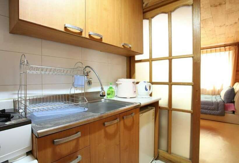 Chogajip Hwangto Pension