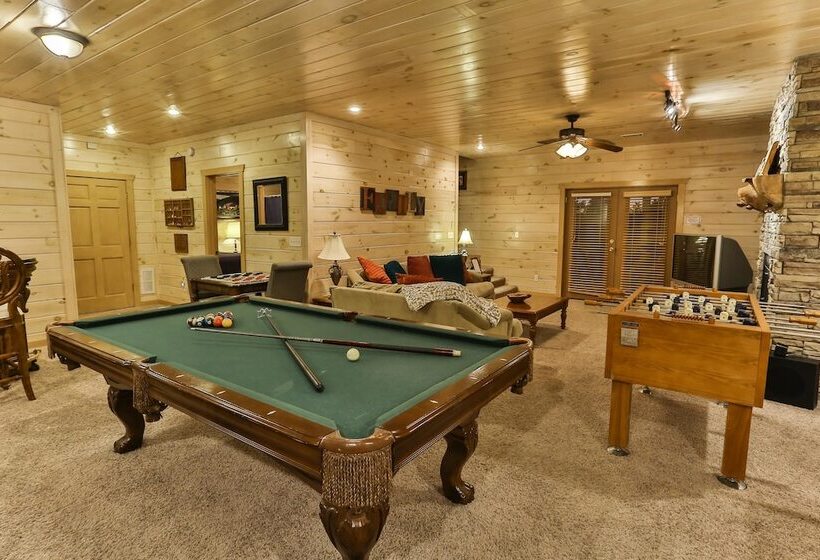 Eagles Breeze Nevaeh Cabin Rentals