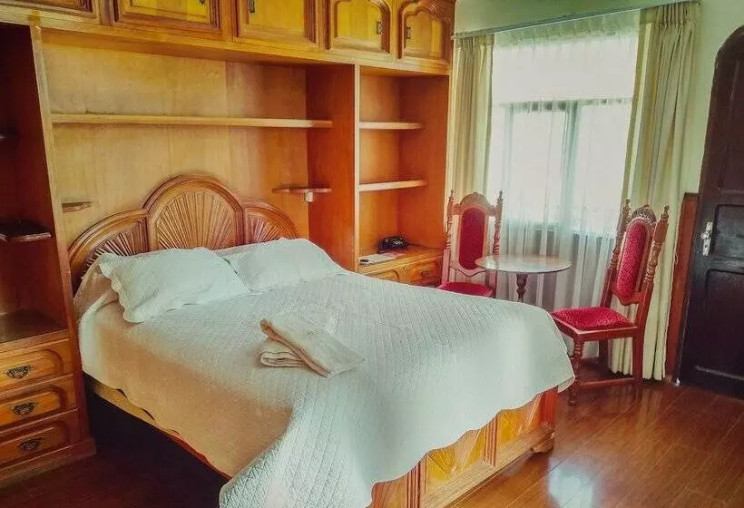 El Gobernador Hostal