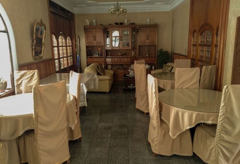 El Gobernador Hostal