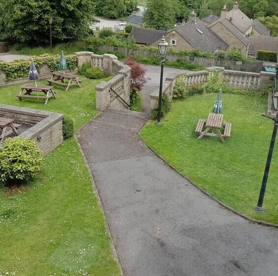 פונדק Sir William