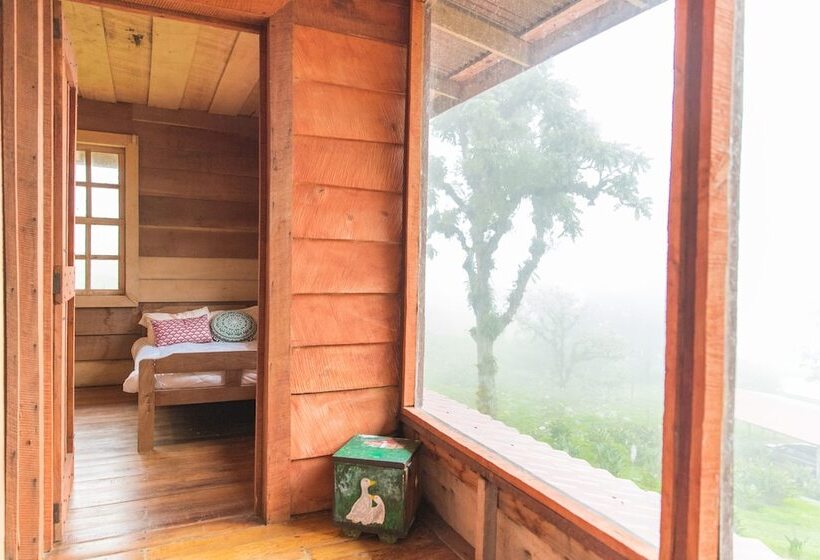 בית מלון כפרי Aurora Mountain