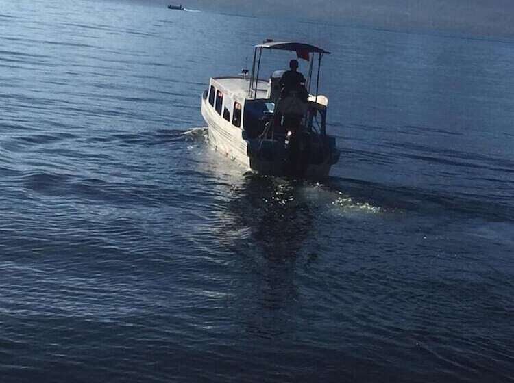 هتل Cabañas De Tzununa