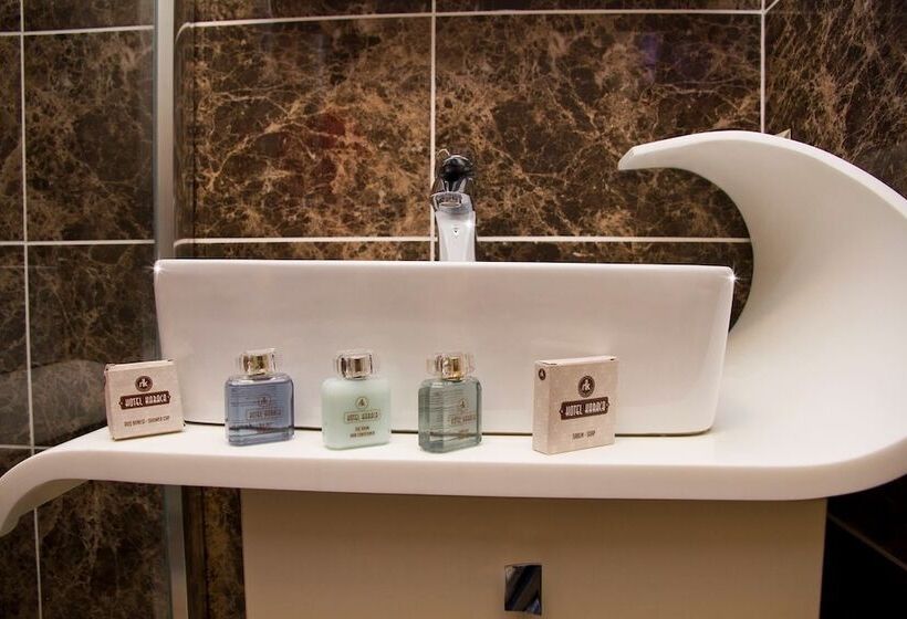 בית מלון כפרי Köprü