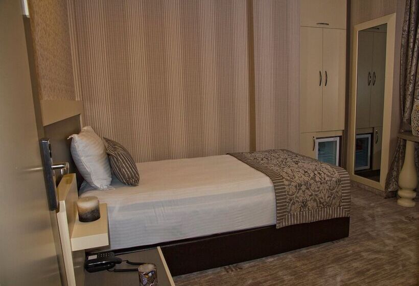 בית מלון כפרי Köprü