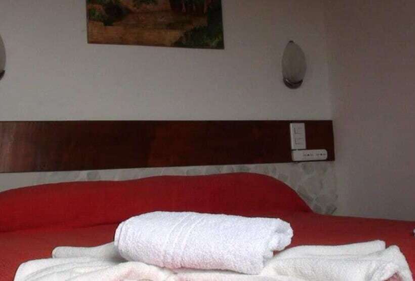 בית מלון כפרי Mirasol