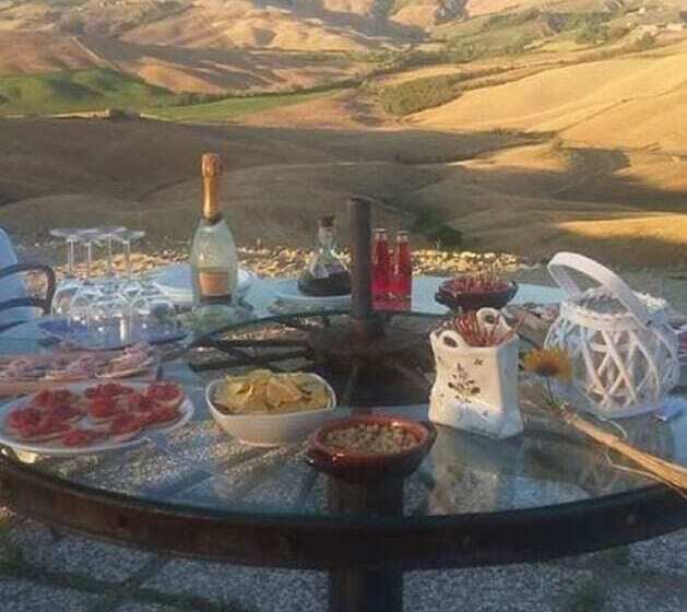 בית מלון כפרי Agriturismo Le Crete