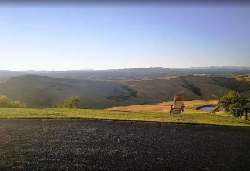 هتل روستایی Agriturismo Le Crete