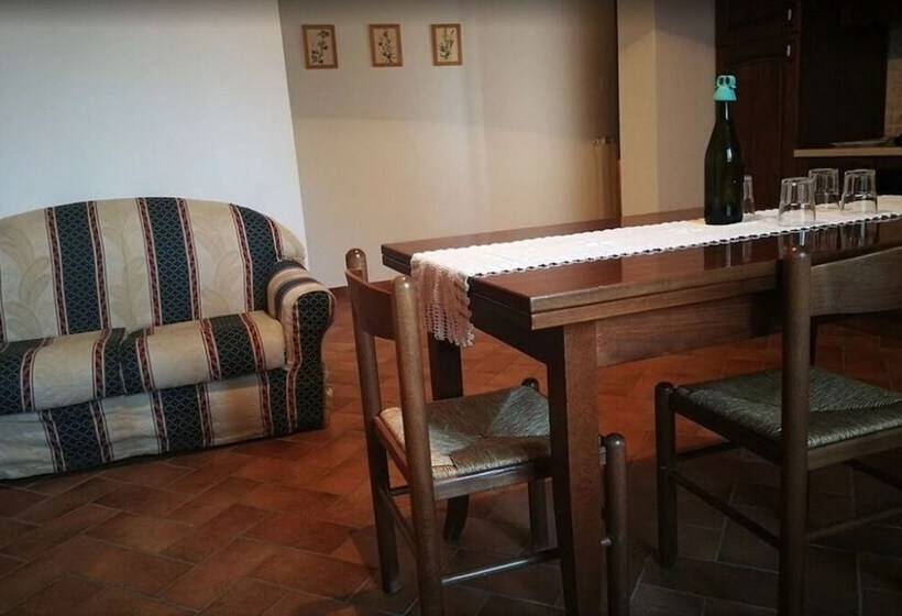 בית מלון כפרי Agriturismo Le Crete