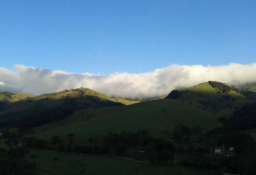 فندق Sítio Santa Clara