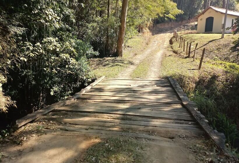 فندق Sítio Santa Clara