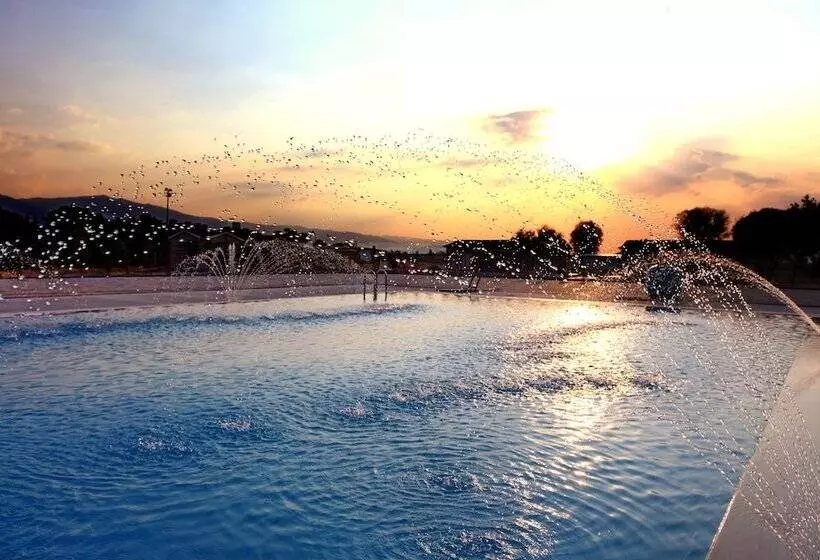 Hotelli Tuana Tatil Koyu