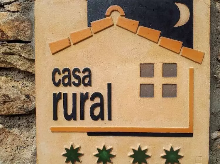 ペンション La Pedraza Casa Rural