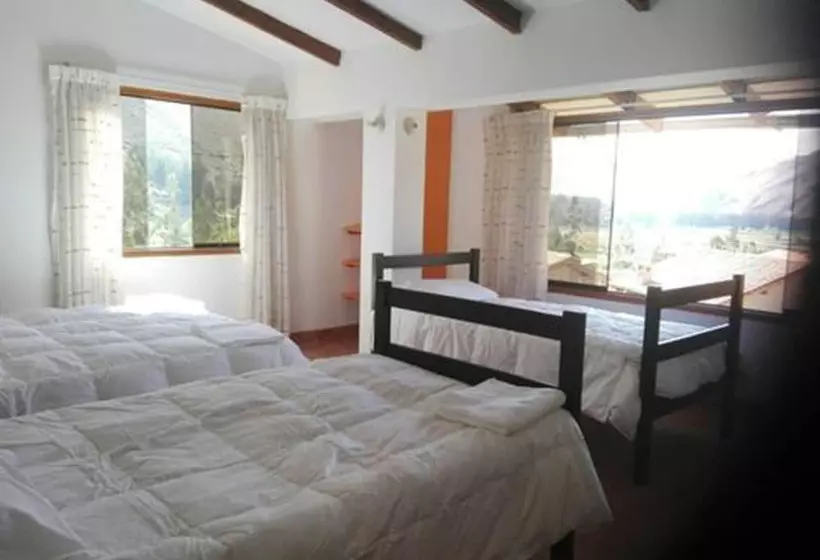 پانسیون Pakareq Tampu Guest House