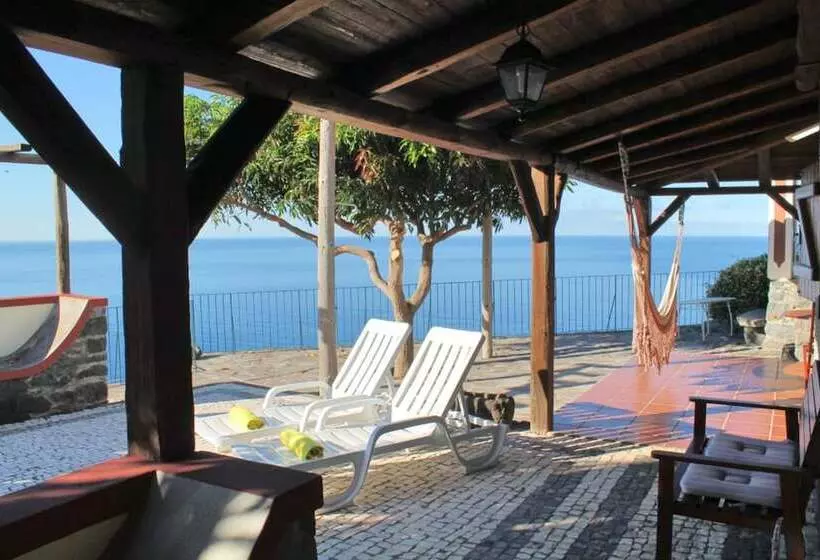 Ourmadeira   Stonecliff Cottage, Countryside Retreat