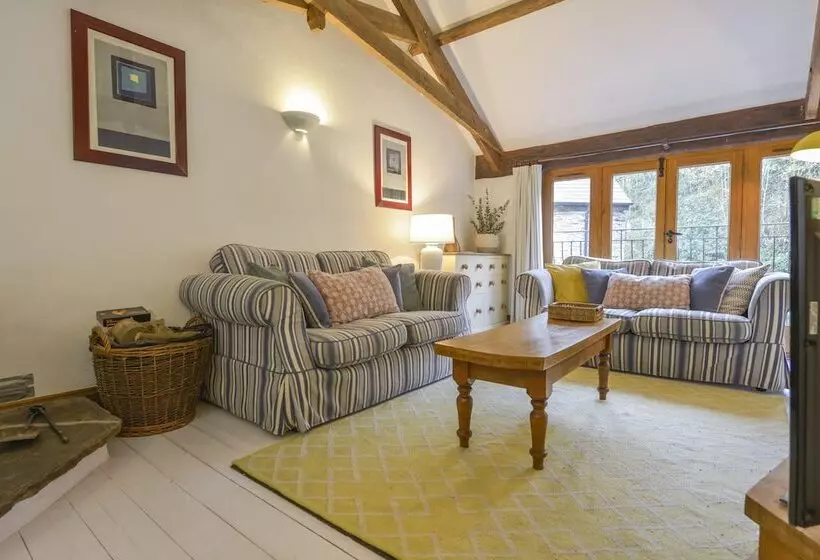 Fixit Cottage