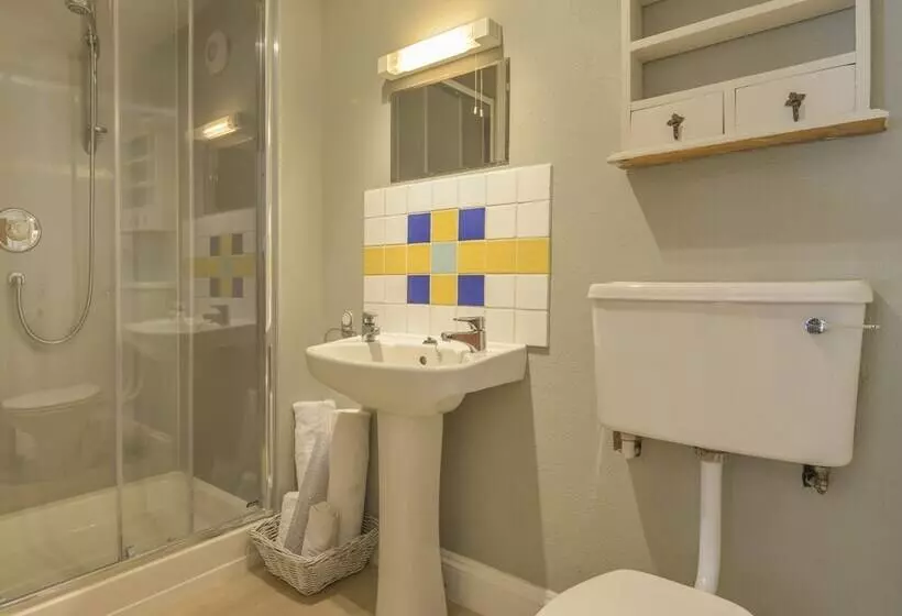 Fixit Cottage