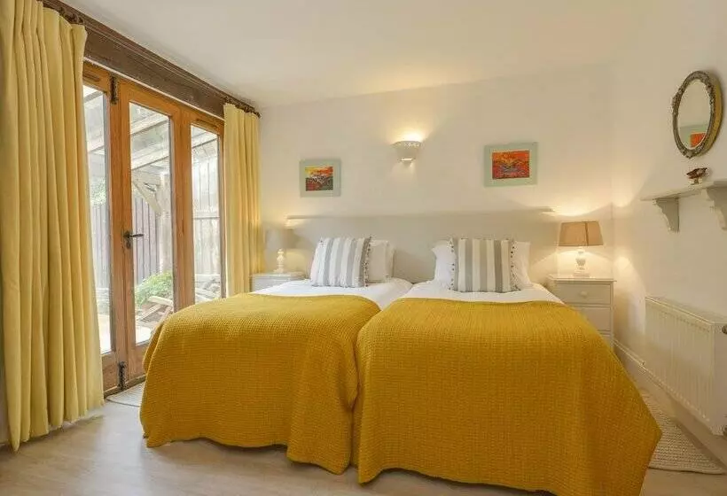Fixit Cottage
