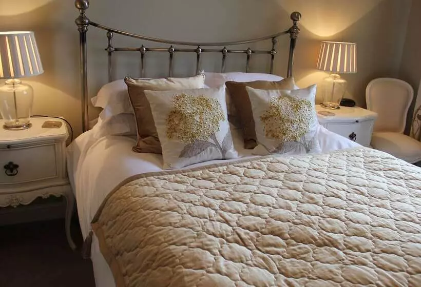 Geltsdale Garden Apartment