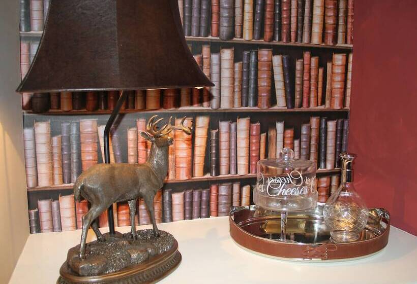 Geltsdale Garden Apartment