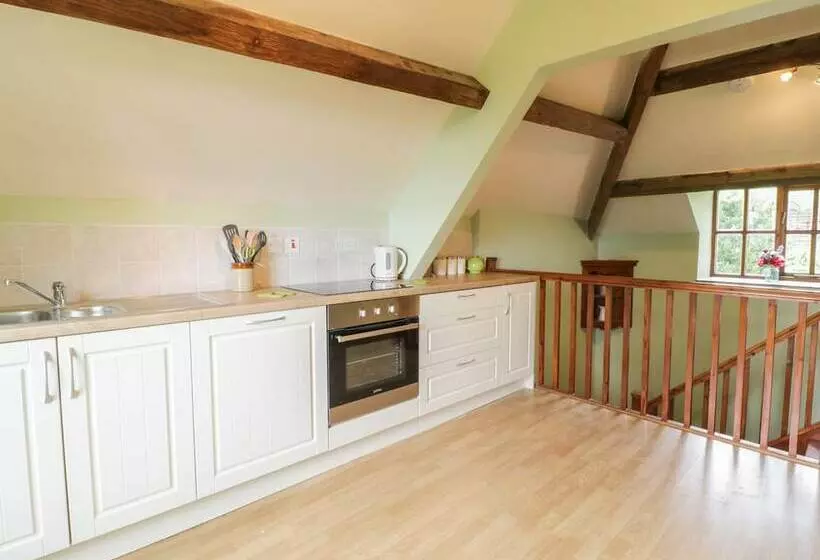 Hen Ysgubor Cottage