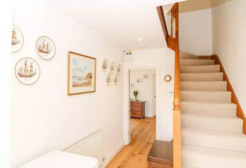 Marine Cottage