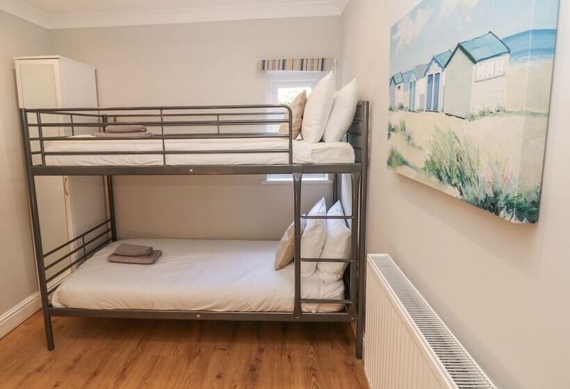 South Beach At The Hideaway