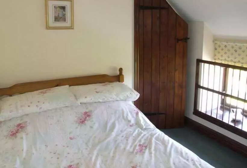 Downsdale Cottage