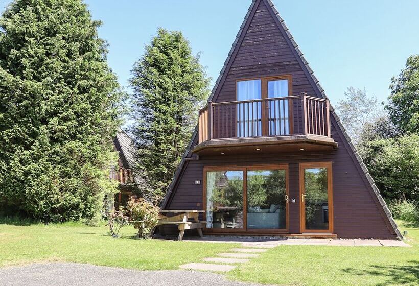 Lodge 22, Bodmin Holiday Park, Cornwall