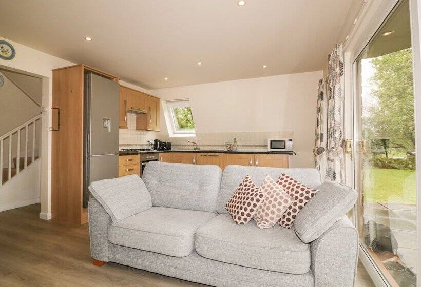 Lodge 22, Bodmin Holiday Park, Cornwall