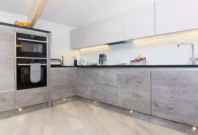 Long House, Boskensoe Barns