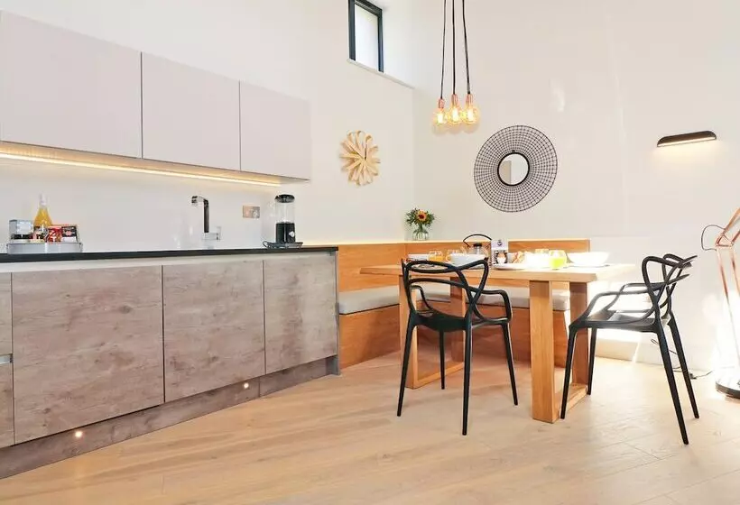 Long House, Boskensoe Barns