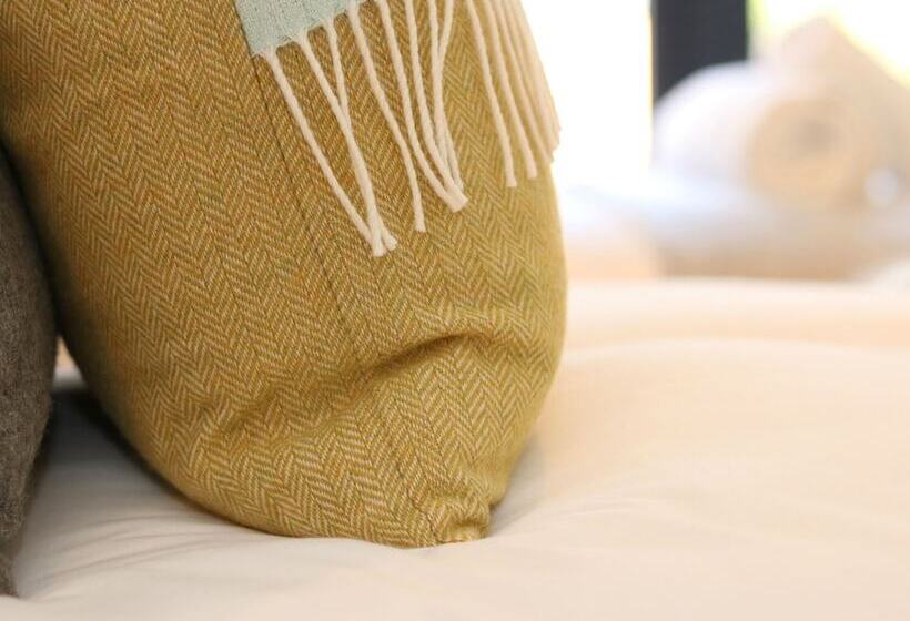 Long House, Boskensoe Barns