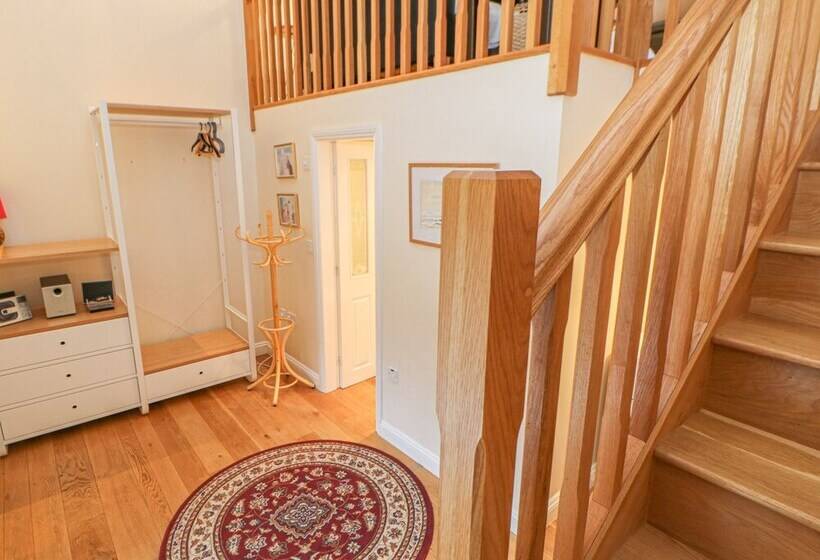 The Annex   Eden House