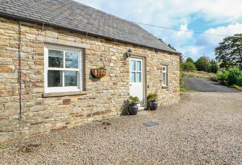 The Byre At High Watch