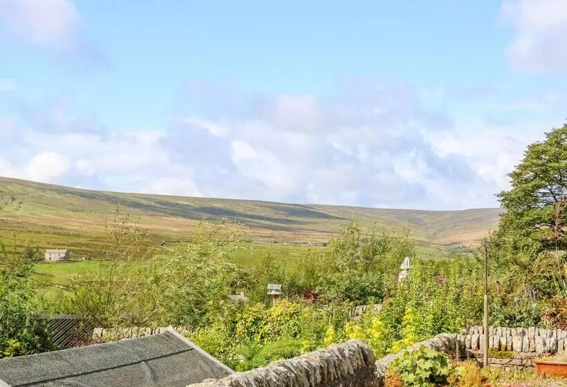 The Byre At High Watch