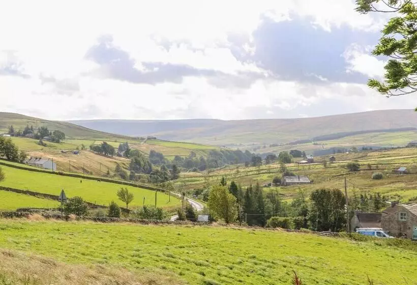 The Byre At High Watch