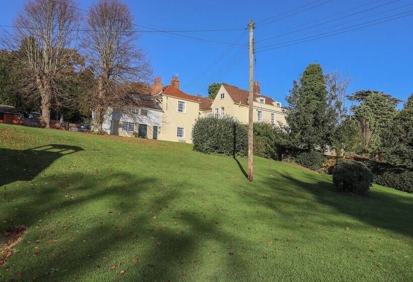 The Garden Flat At Holbecks House